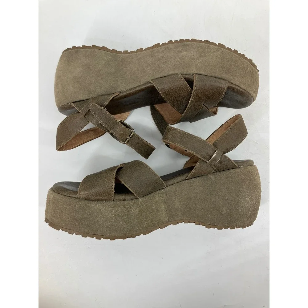 Gee Wawa Platform Wedge Sandals Womens 8.5 Olive Brown Leather Suede